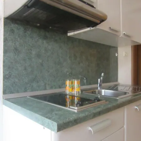 Apartma Bordon *